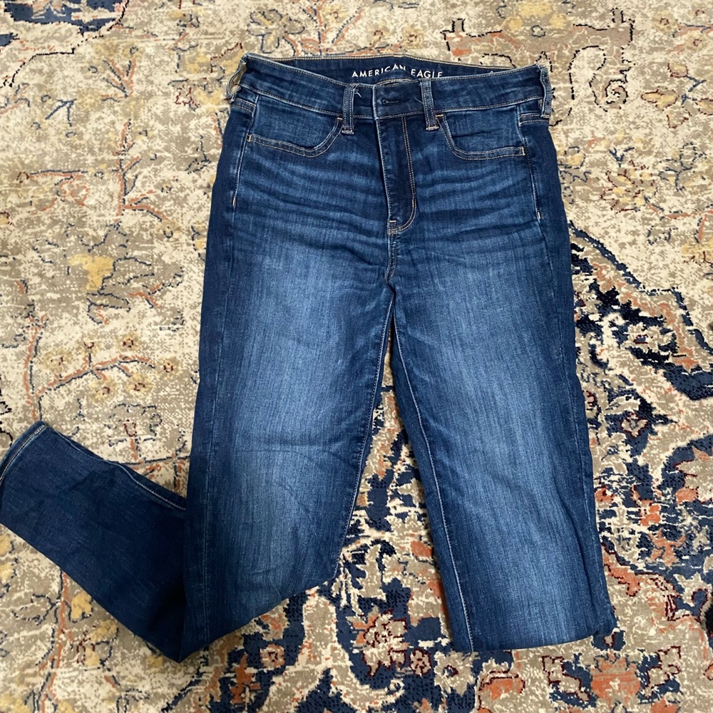 American Eagle high waisted jeans